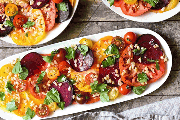 Carpaccio de tomàquet i remolatxa eco