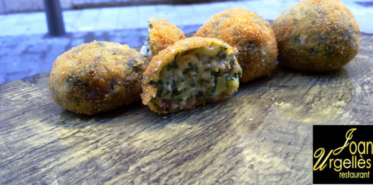 Croquetes de bledes amb pernil ibèric i lluç de palangre